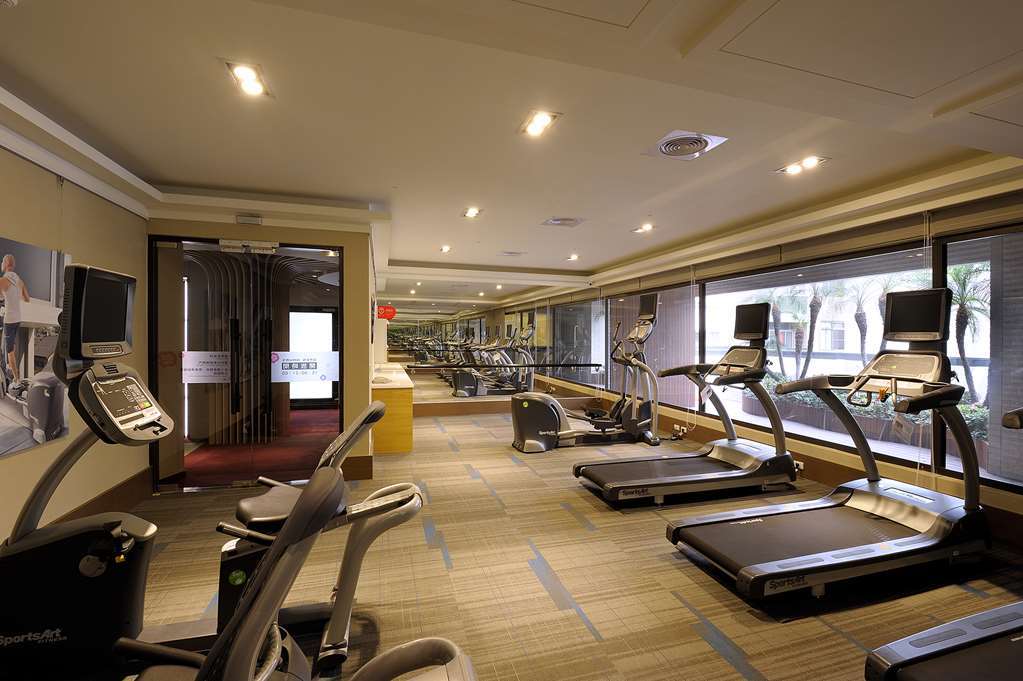 Golden Tulip Glory Fine Hotel Тайнань Удобства фото